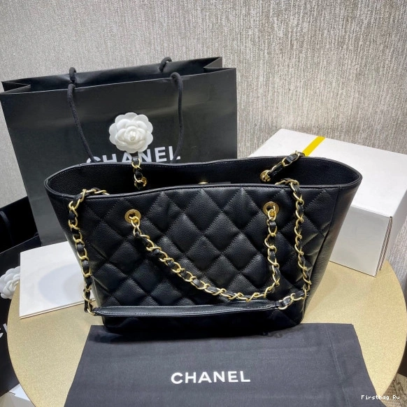 First Bag Ru CHANEL BAG SHOPPING 0823